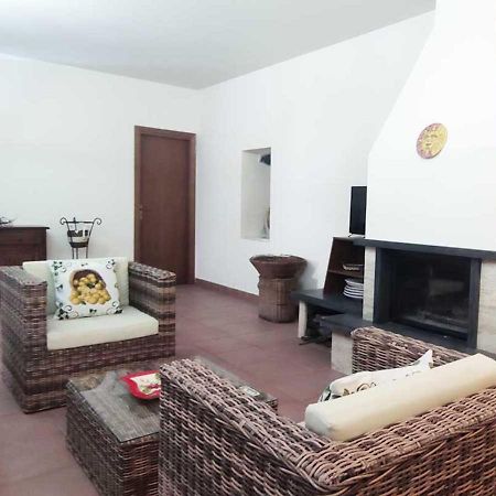 Peri Peri Etna Guest House Montargano المظهر الخارجي الصورة