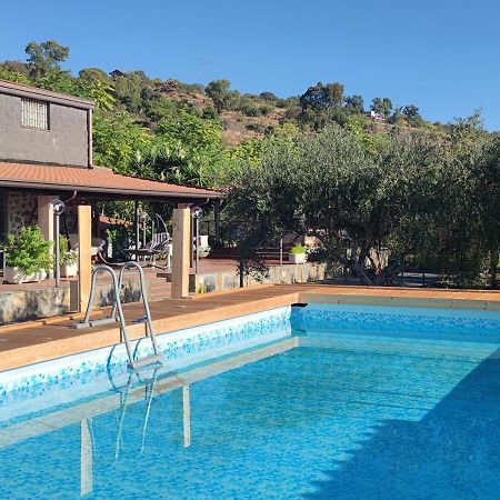 Peri Peri Etna Guest House Montargano المظهر الخارجي الصورة