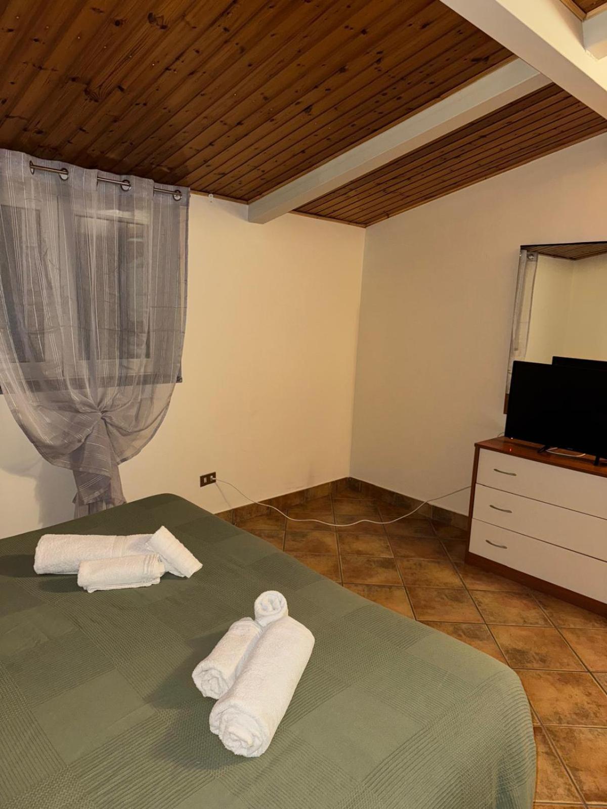 Peri Peri Etna Guest House Montargano المظهر الخارجي الصورة