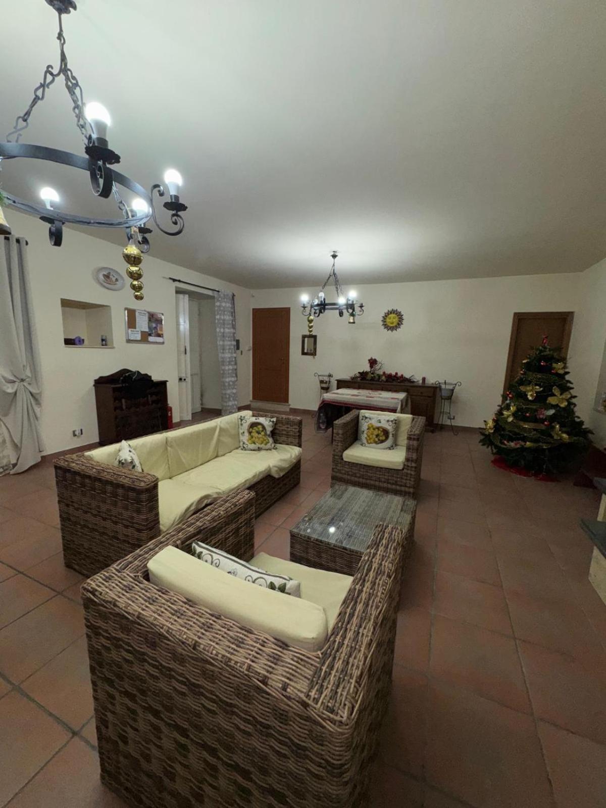 Peri Peri Etna Guest House Montargano المظهر الخارجي الصورة